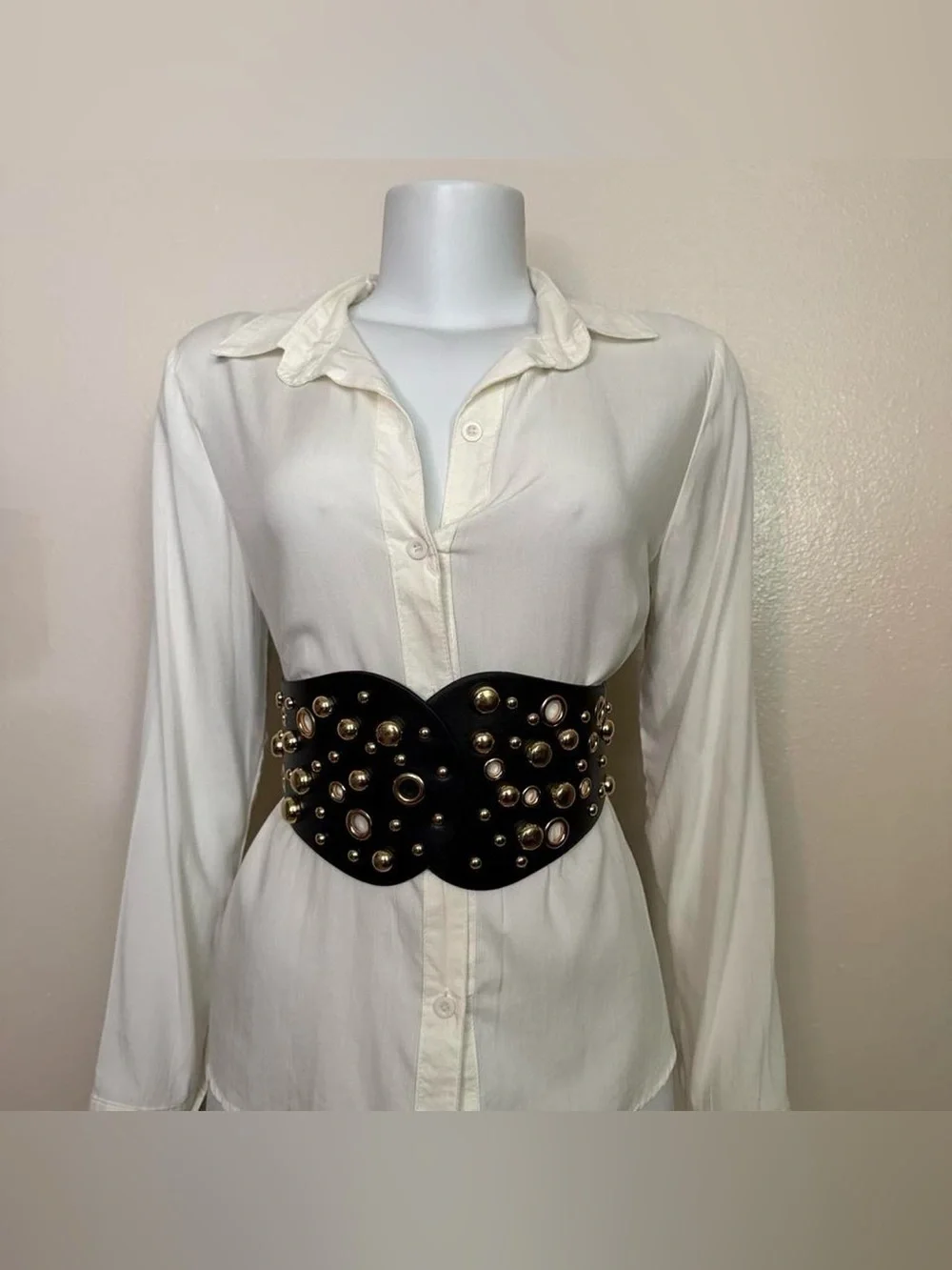 N/A black studded